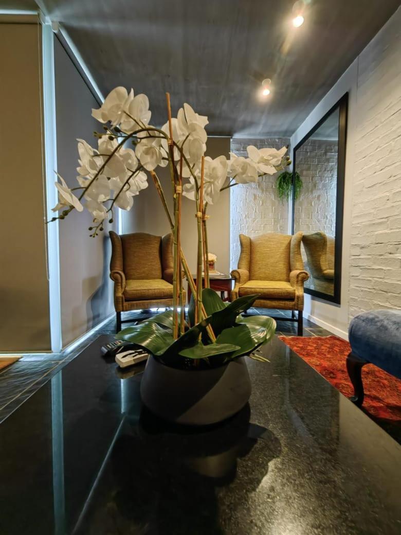 Apartment Queens Halaal Cape Town